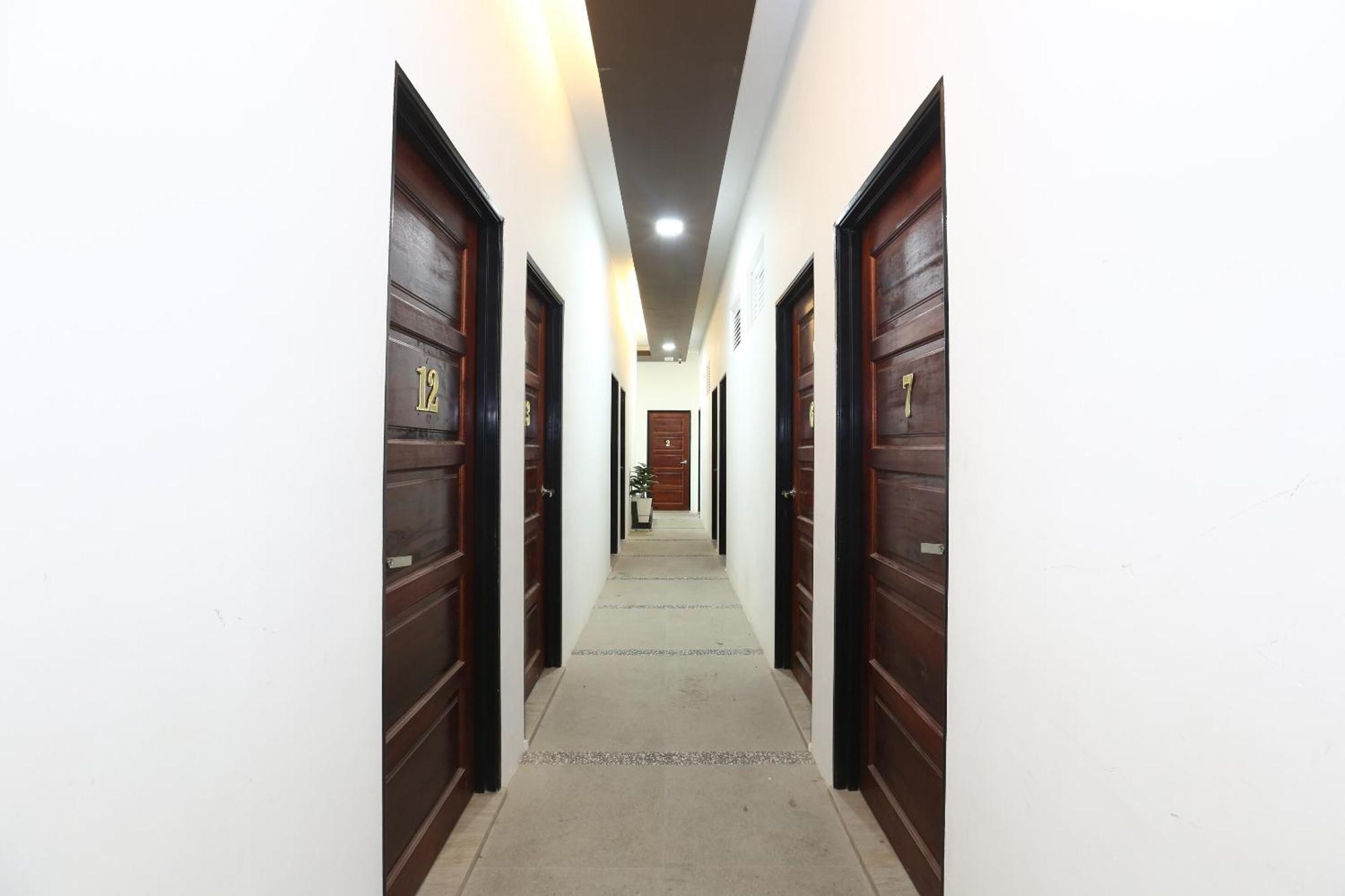 Super Oyo 89678 Ady Hotel Kuala Terengganu Exteriér fotografie