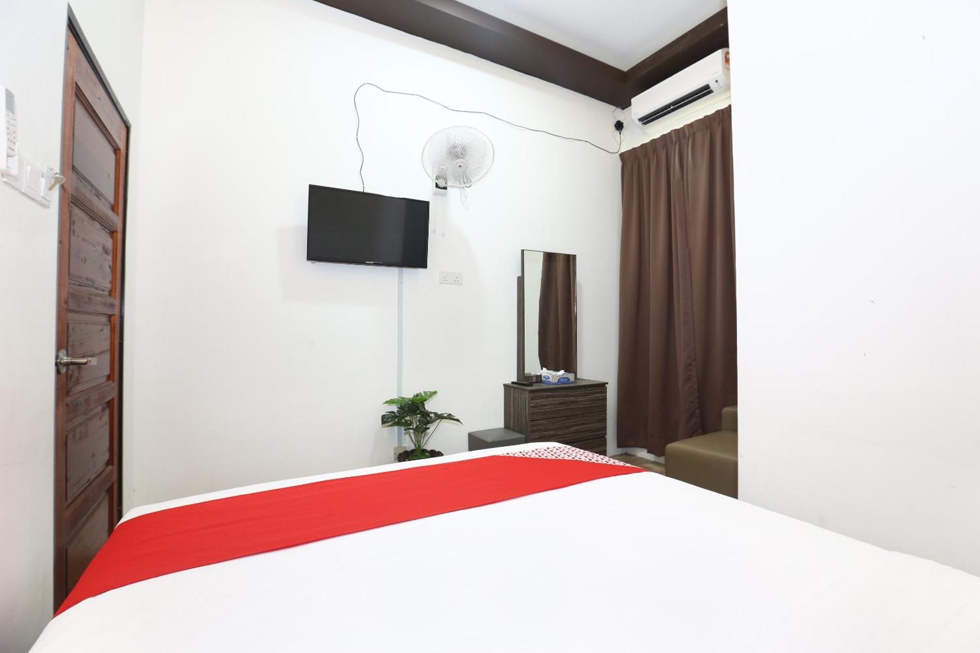 Super Oyo 89678 Ady Hotel Kuala Terengganu Exteriér fotografie