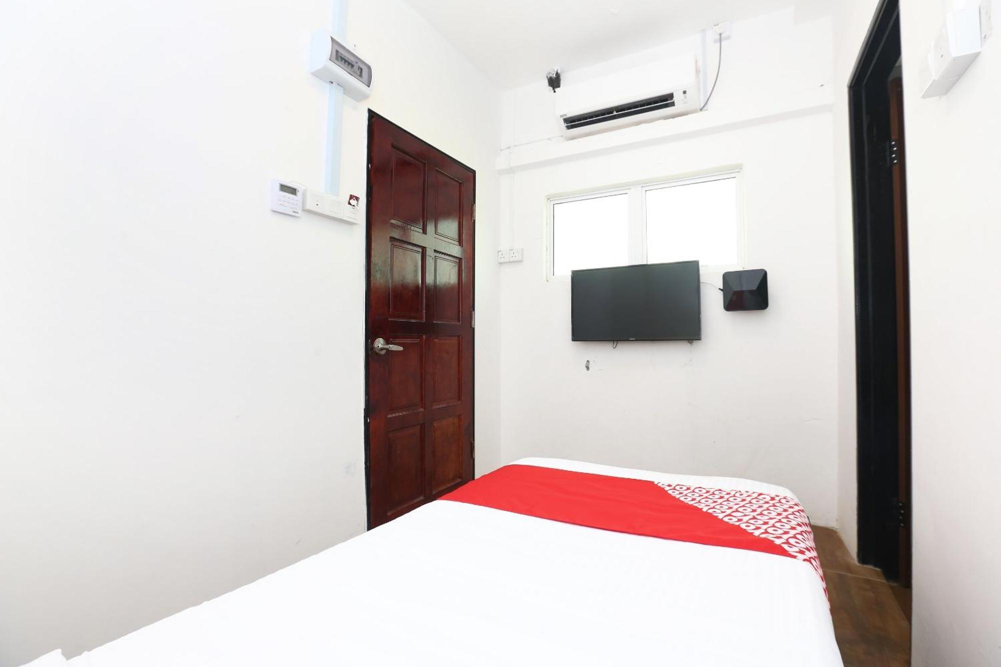 Super Oyo 89678 Ady Hotel Kuala Terengganu Exteriér fotografie